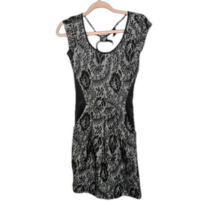 Jessica Simpson Dress